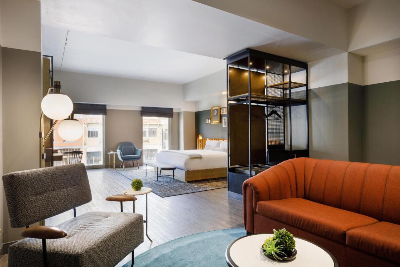 Cyrus Hotel, Topeka, A Tribute Portfolio Hotel Εξωτερικό φωτογραφία
