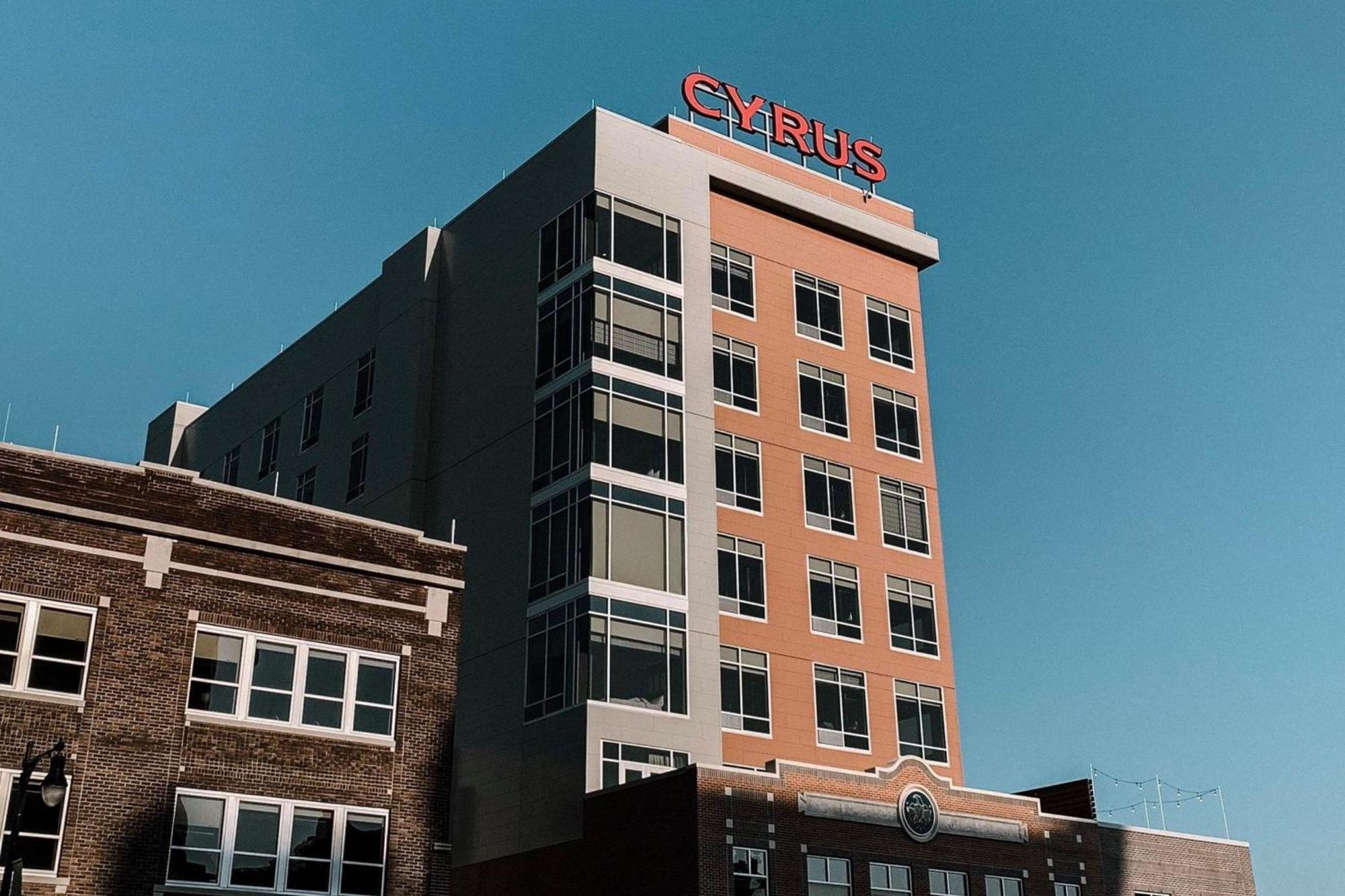 Cyrus Hotel, Topeka, A Tribute Portfolio Hotel Εξωτερικό φωτογραφία